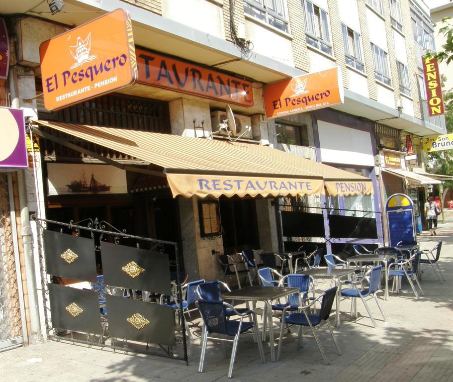 Hostal El Pesquero Burgo エクステリア 写真
