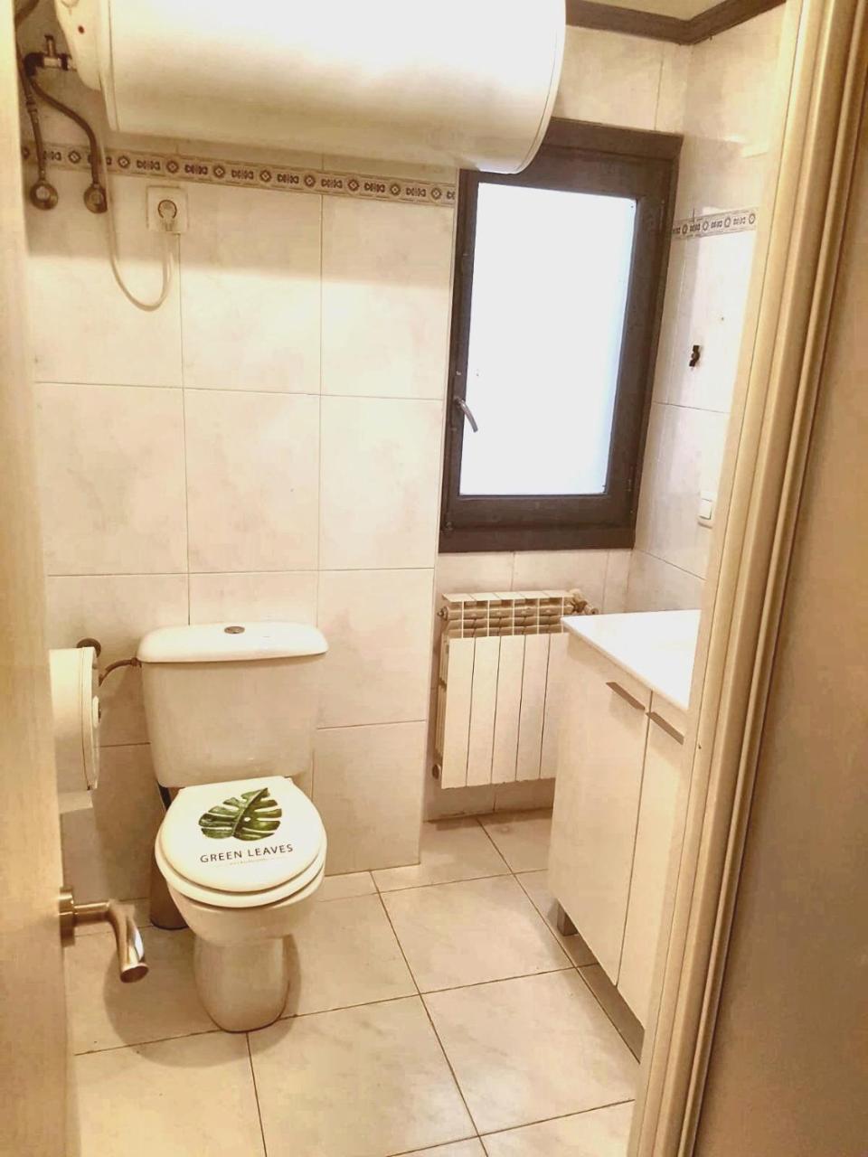 Hostal El Pesquero Burgo エクステリア 写真